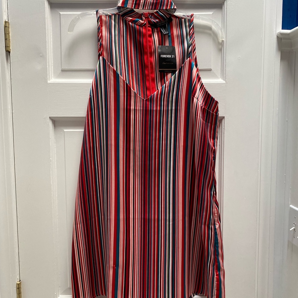 NEW! Cut out dress